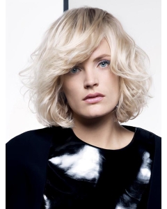 Young Fashion Platinum Blonde Disheveled Waves Chin Length Wavy Synthetic Wigs Young Fashion Platinum Blonde Disheveled Waves Chin Length Wavy Synthetic Wigs