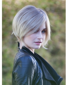 10" Chin Length Blonde Straight Fashion Bob Wigs 10" Chin Length Blonde Straight Fashion Bob Wigs