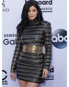 New Design Long Wavy Black Without Bangs Kylie Jenner Inspired Wigs New Design Long Wavy Black Without Bangs Kylie Jenner Inspired Wigs
