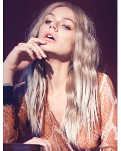 Fabulous Long Wavy Blonde Nice Without Bangs Wigs Fabulous Long Wavy Blonde Nice Without Bangs Wigs