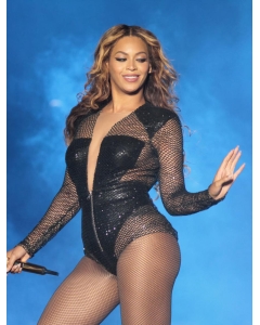 High Quality Long Curly Blonde Without Bangs Beyonce Inspired Wigs High Quality Long Curly Blonde Without Bangs Beyonce Inspired Wigs