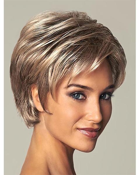 Brown Shining Layered Straight Short Wigs Brown Shining Layered Straight Short Wigs