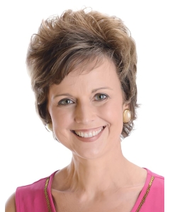 Sleek Brown Wavy Short Monofilament Human Hair Celebrity Women Wigs For Cancer Sleek Brown Wavy Short Monofilament Human Hair Celebrity Women Wigs For Cancer